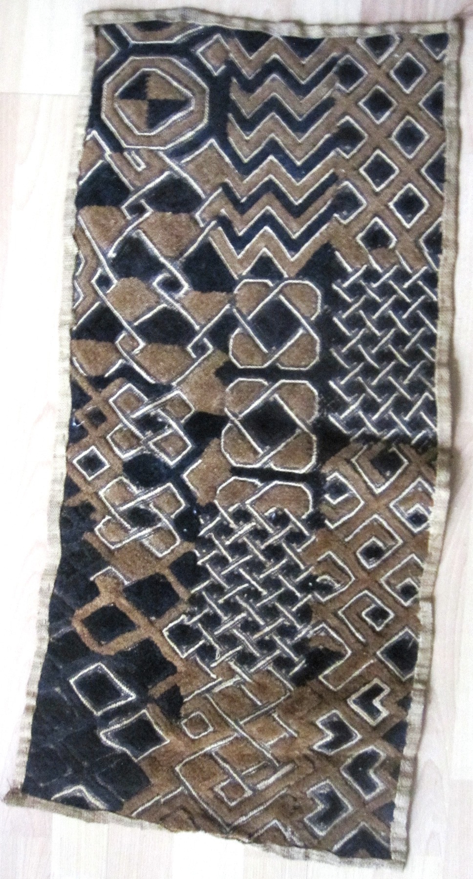Vintage Shoowa Kuba Textile from Congo #013